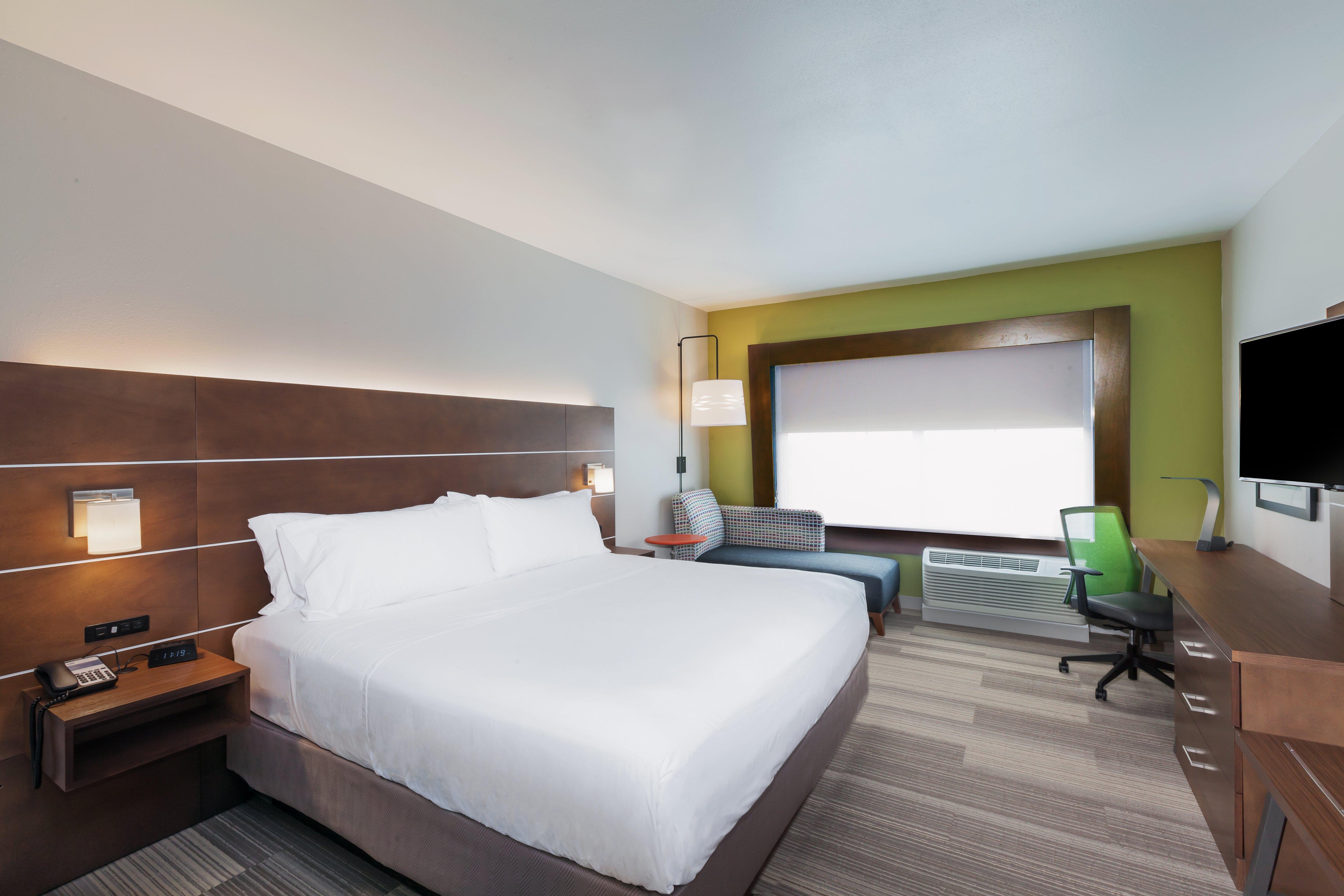 Holiday Inn Express And Suites Chanute By Ihg Exterior photo